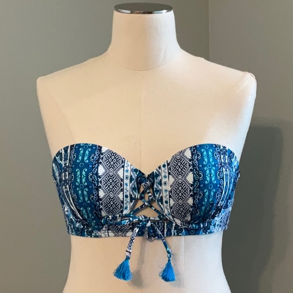 Xhilaration swimsuit top. Sz Medium NWT - Picture 6 of 7